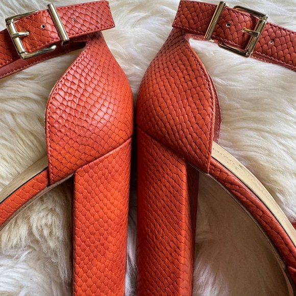 DONATED 🚫 Jessica Simpson Platform 70’s Inspired, Faux Snake Skin, Suede, Sz 7.5 - Picture 3 of 6